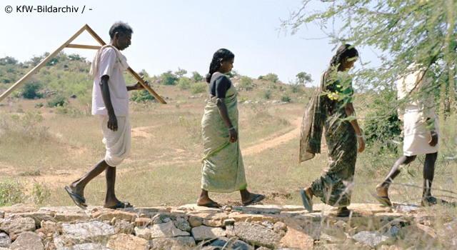 Stromleitungen-Indien