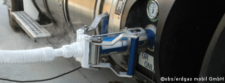 EU fördert LNG-Tankstellennetz für den Lkw-Fernverkehr